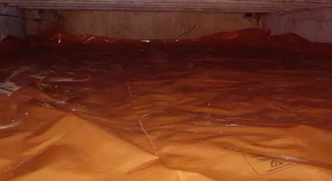 Bodemfolie voor op de grond van de kruipruimte